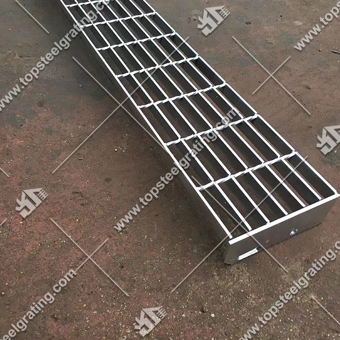 Plain Galvanized Steel Stair Treads