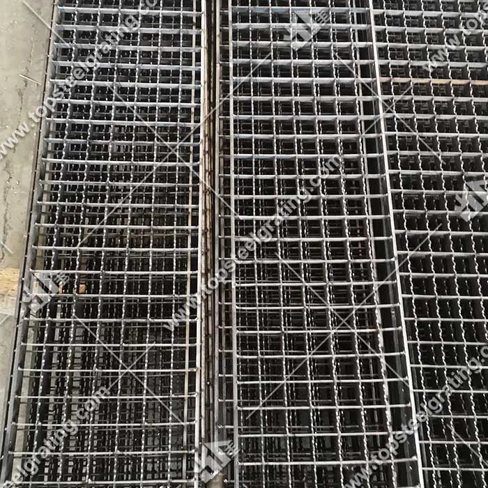 Serrated Steel Grating
